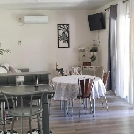 Maison De En Corse Holiday home Prunelli-di-Fiumorbo
